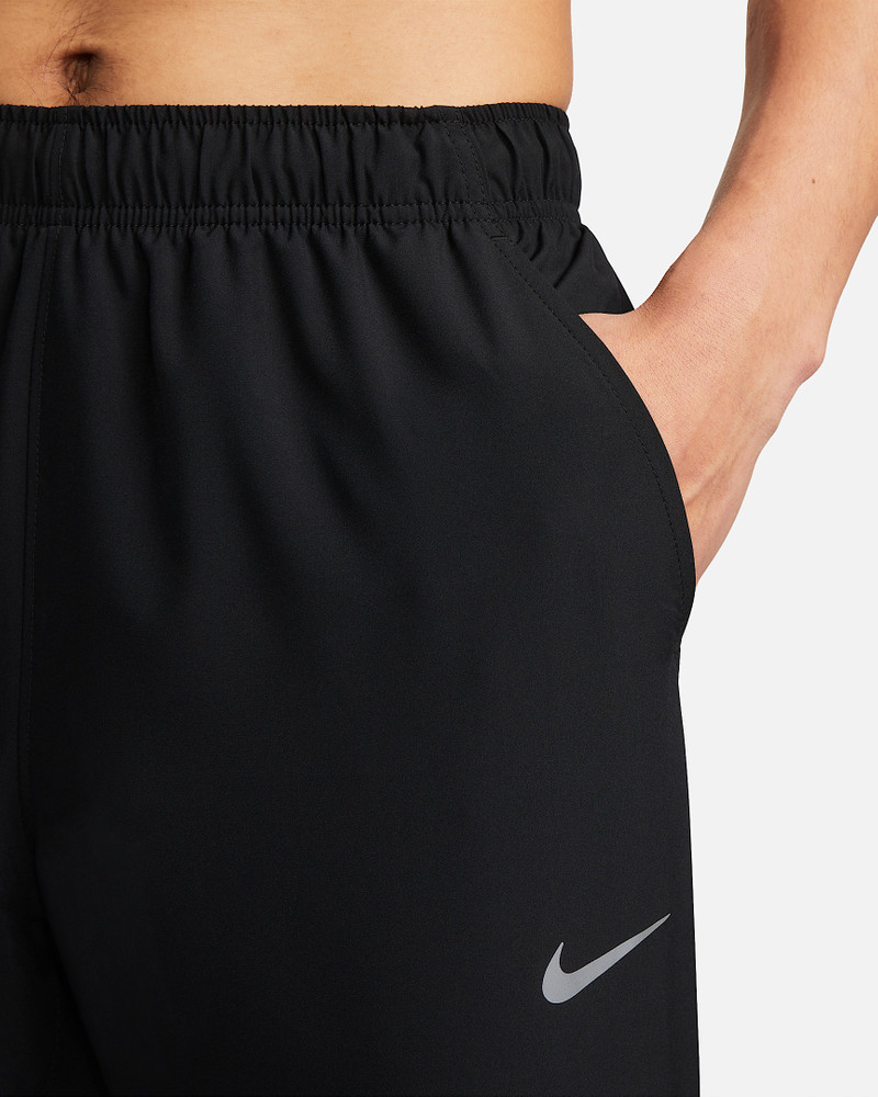 Nike Form Men's Dri-FIT Tapered Versatile Pants 3