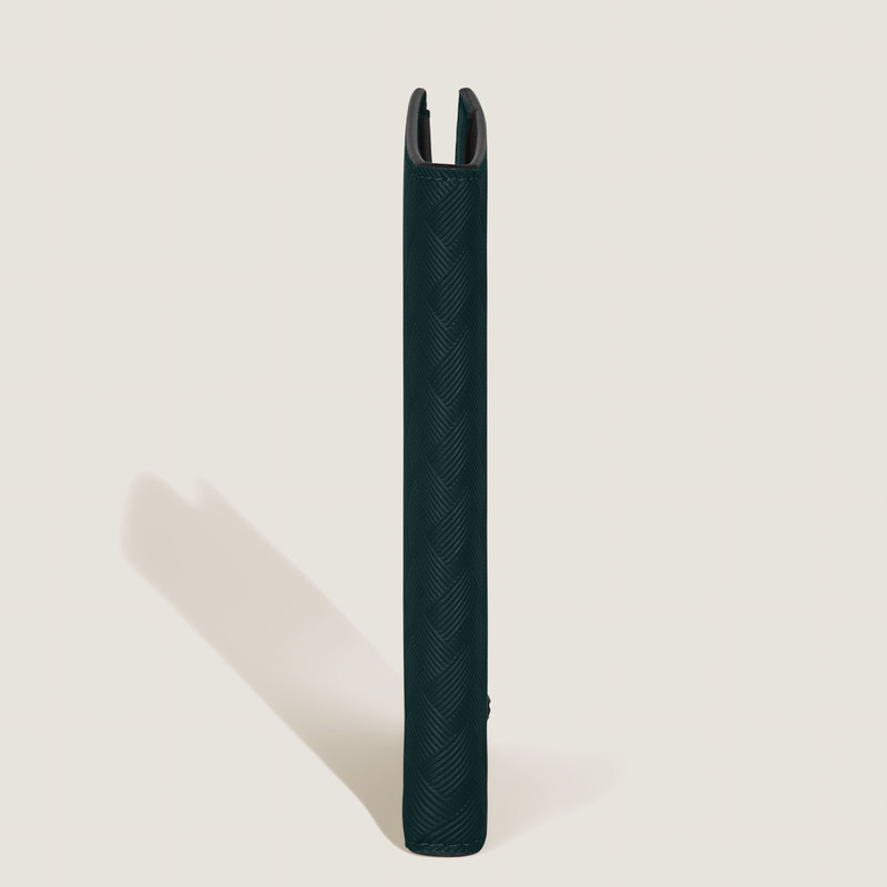 EXTREME 3.0 PASSPORT HOLDER 5