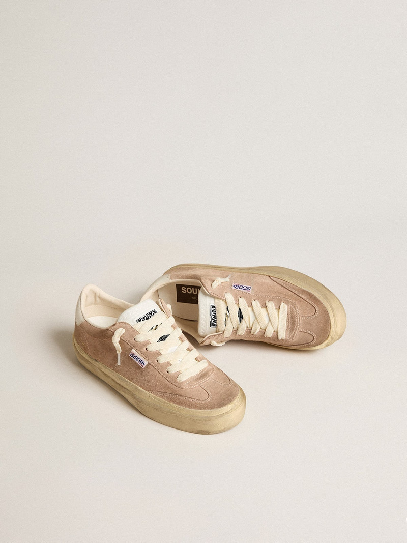 Golden Goose Women's Soul Star in pink suede with white heel tab outlook