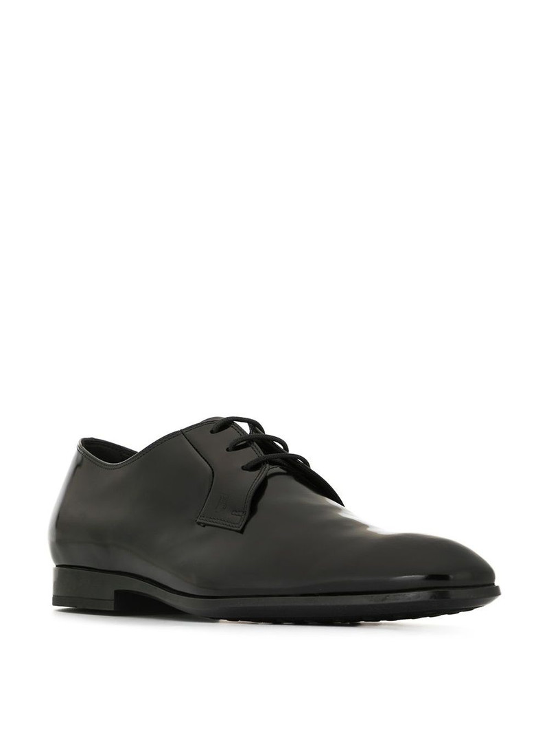 Tod's Oxford shoes outlook