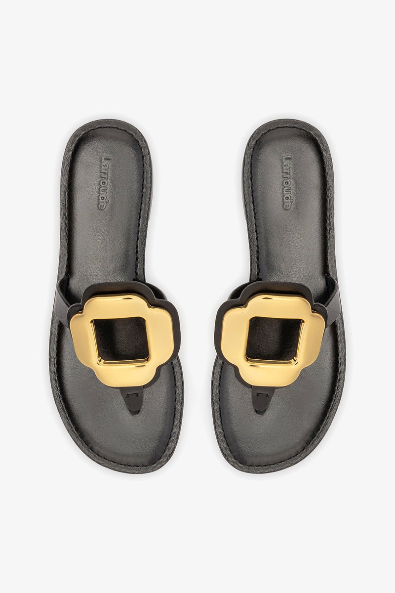 Margherita Thong Sandal In Black Leather 6