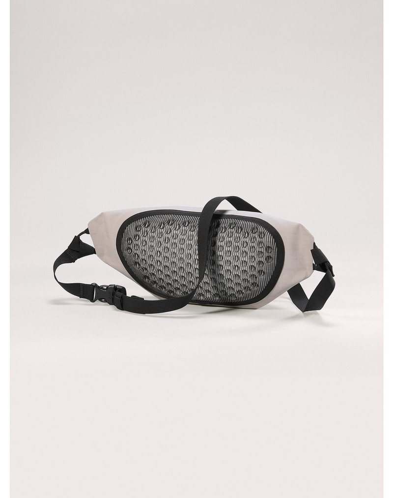 Arc'teryx Granville Crossbody Bag outlook