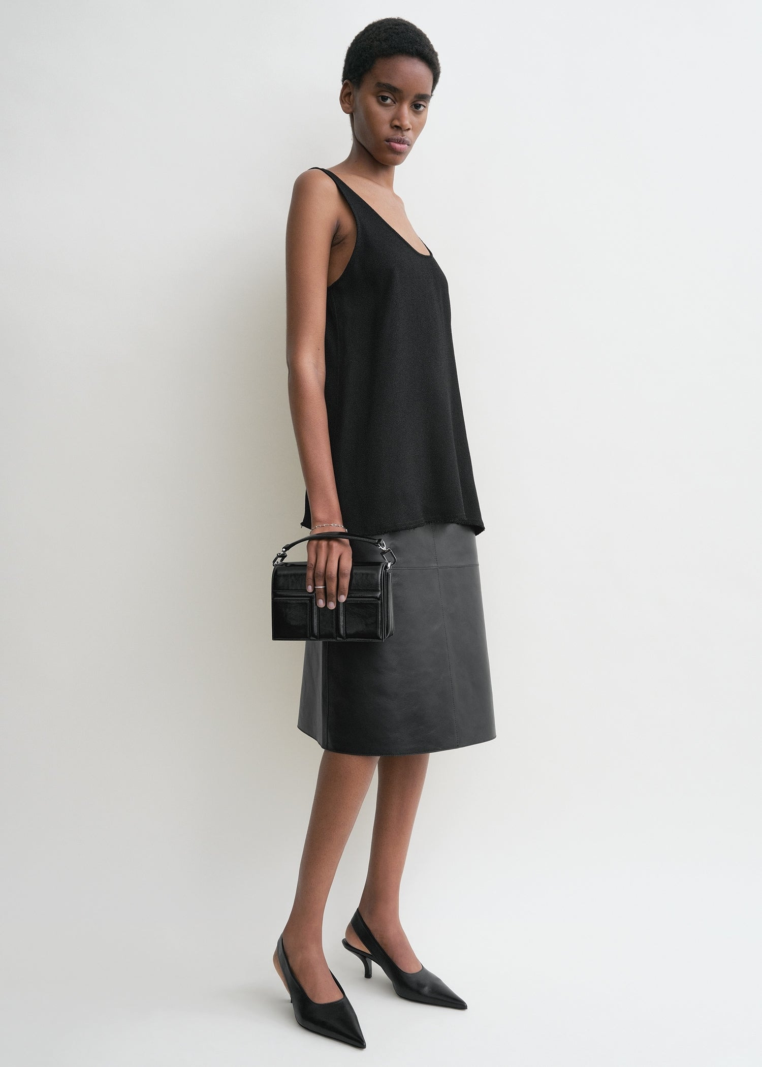 Mini T-Flap Naplack bag black - 2
