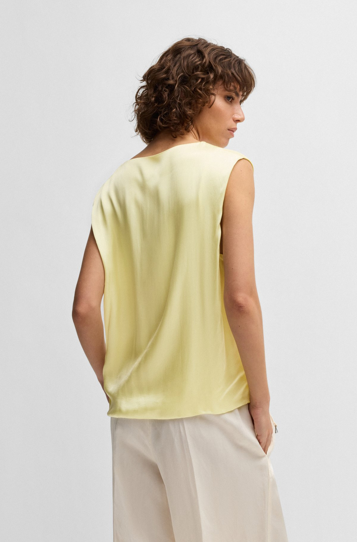 SLEEVELESS T-SHIRT WITH RIBBED FRONT - 4