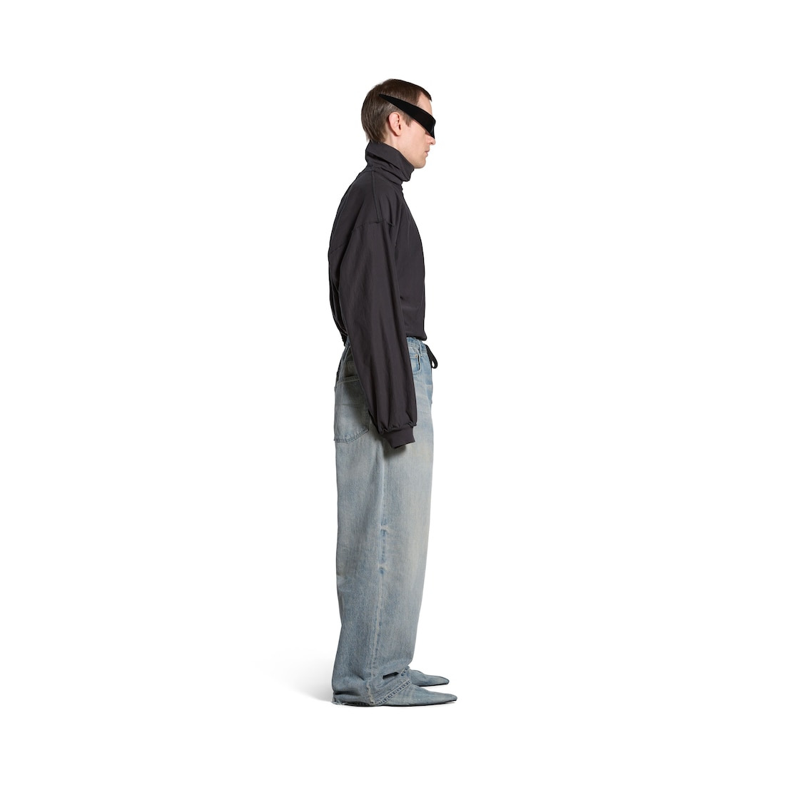 Oversized Baggy Pants in Light Blue - 3