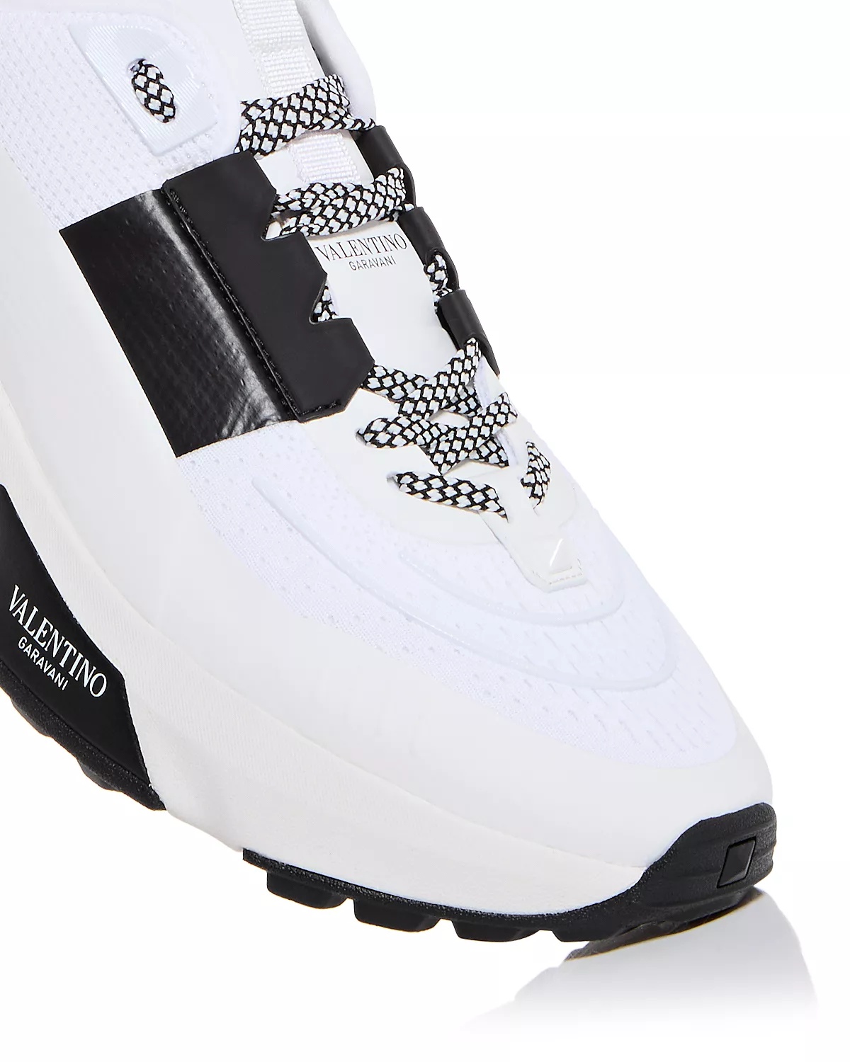 Men's True Act Low Top Sneakers - 4