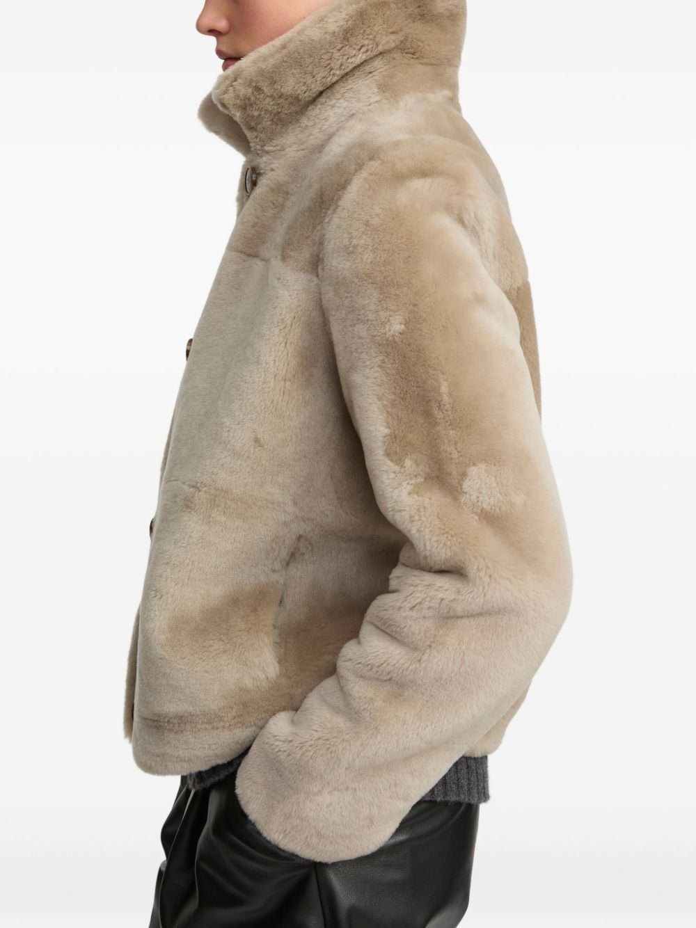 short reversible jacket - 3