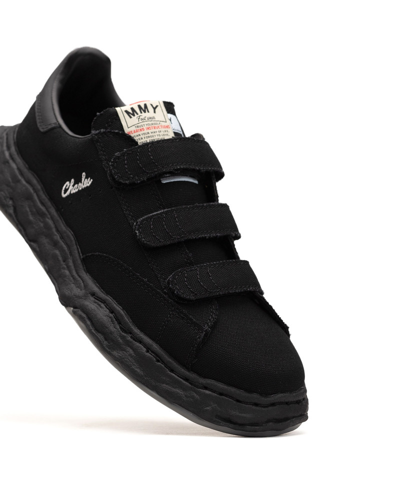 "CHARLES" OG Sole Canvas Low-top Verclo Sneaker 27