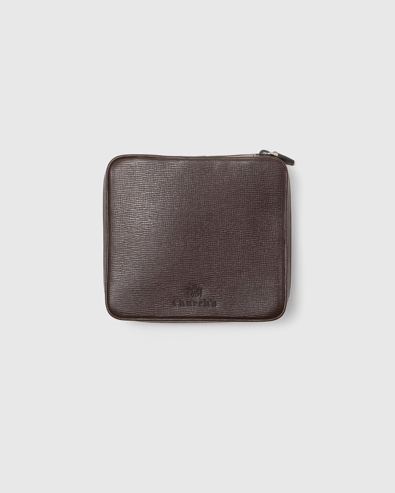 Essential shoe care cleaning kit in St James leather 3