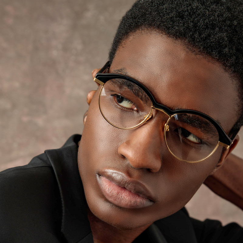 LINDA FARROW MEN'S KEEN OVAL OPTICAL FRAME IN BLACK outlook