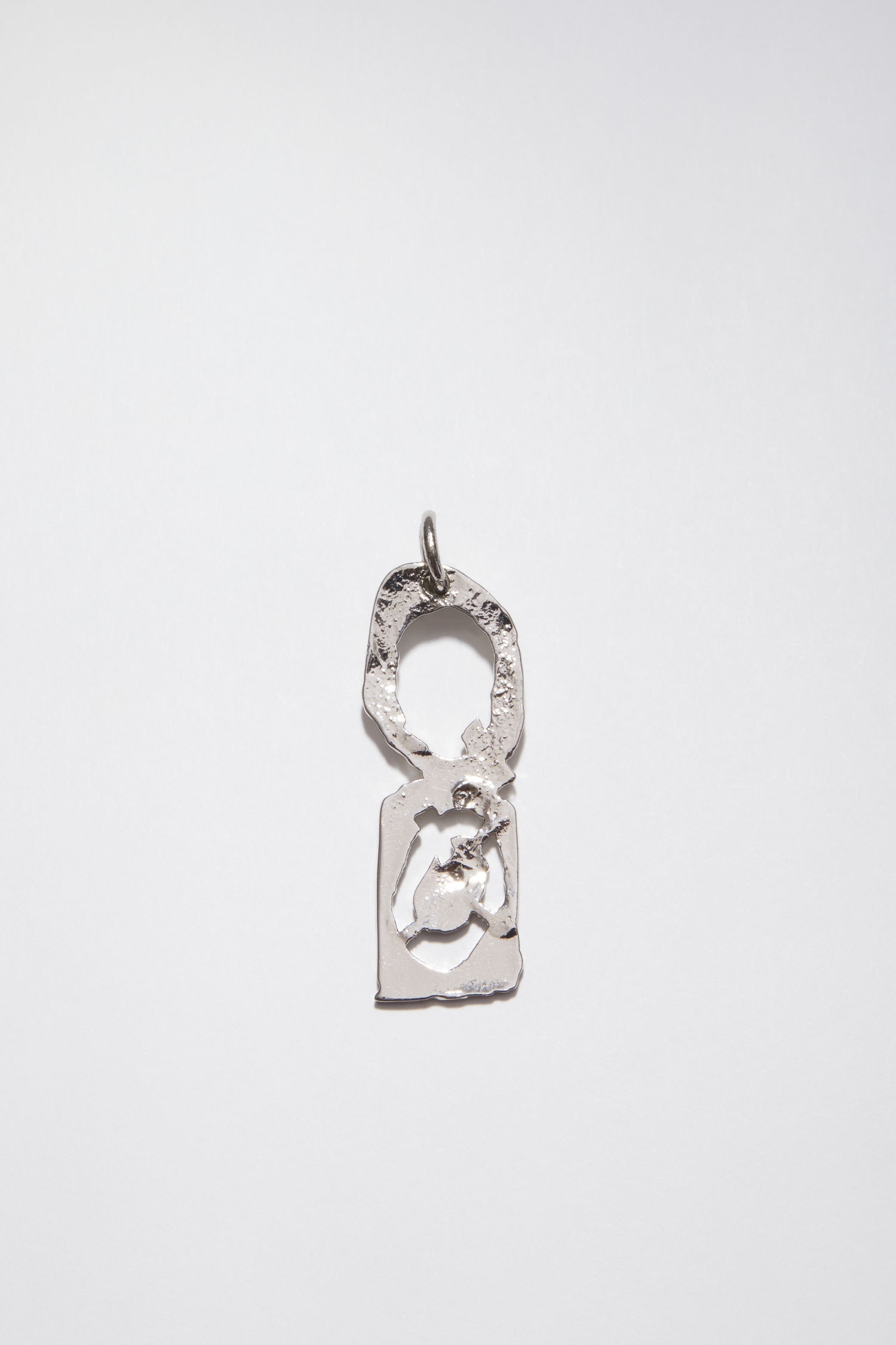 Q pendant - Silver - 1