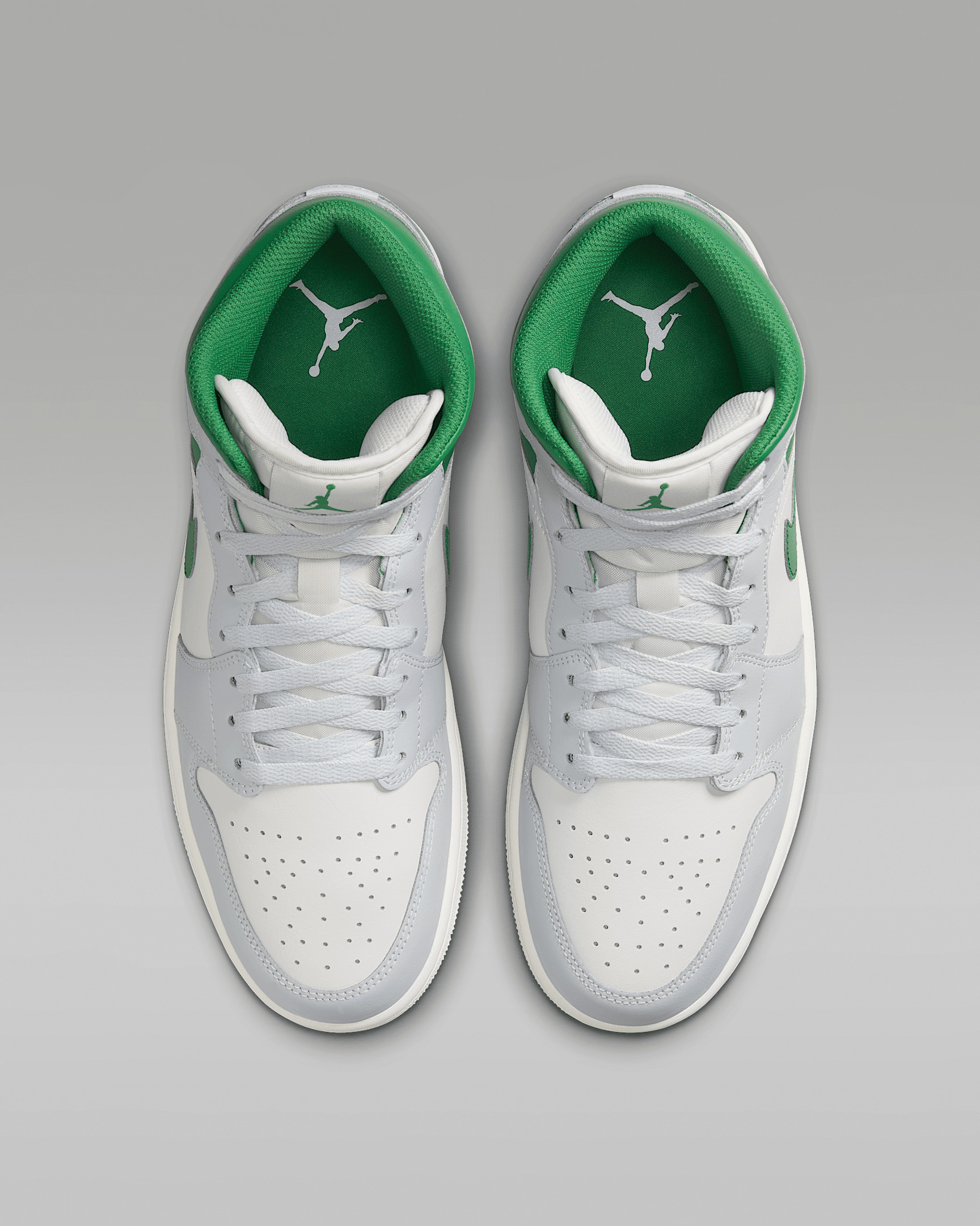 Air Jordan 1 Mid Men's Shoes - 4