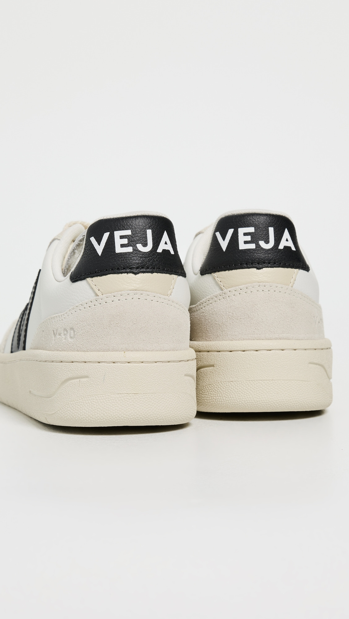 V-90 Sneakers - 3