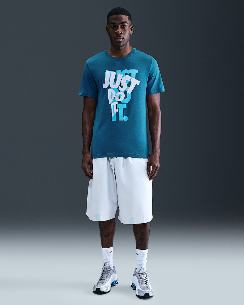 Nike Sportswear Men's T-Shirt 4