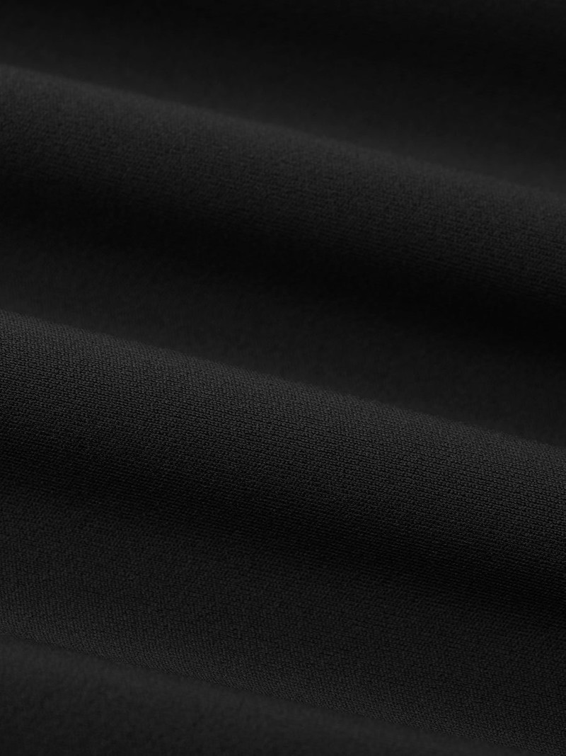 ESSENTIALS WOMENS LEGGING outlook