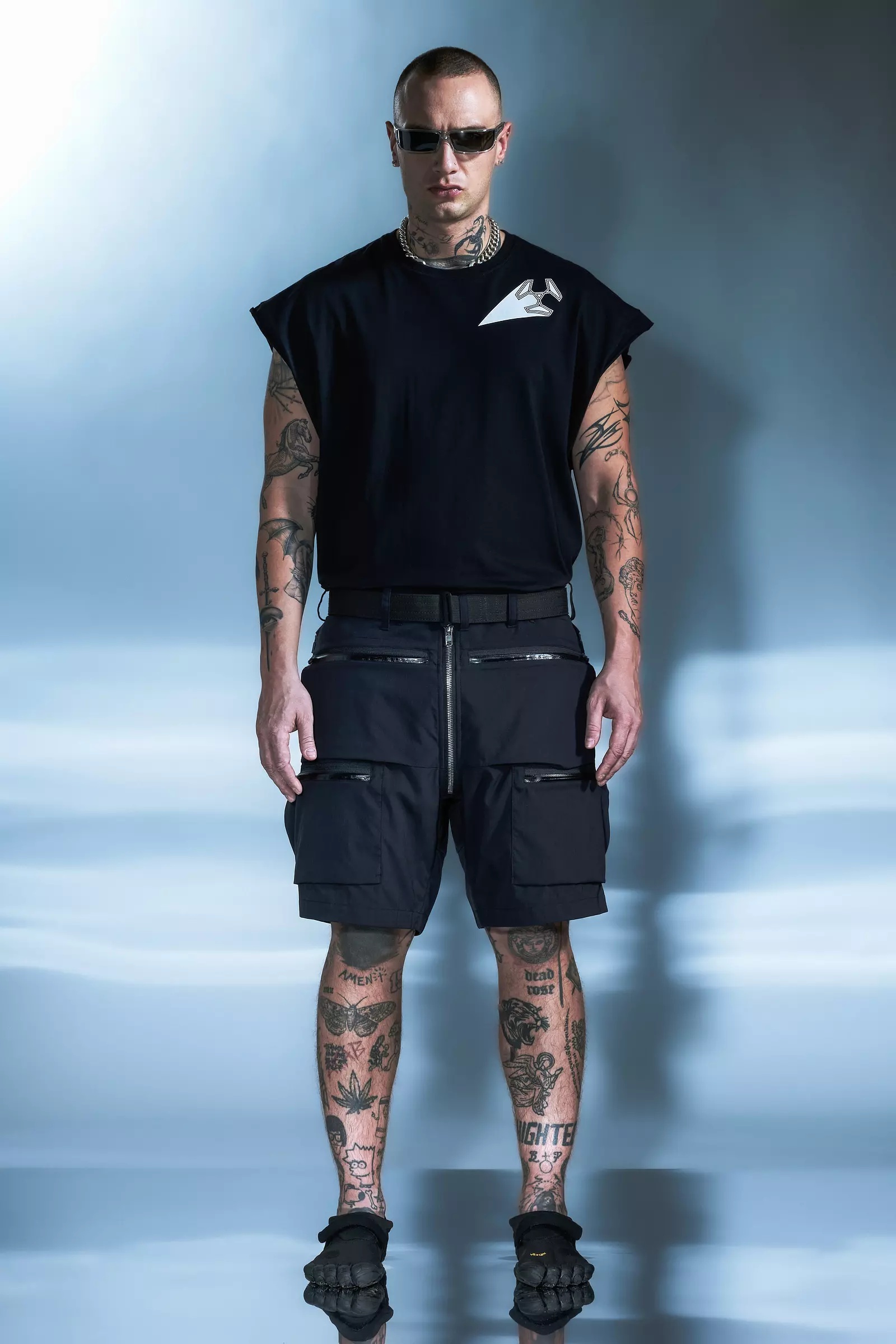 SP38-M Nylon Stretch Cargo Short Pant BLACK - 2