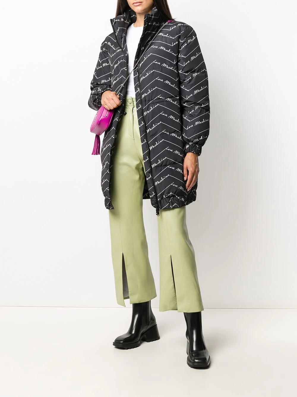 zig-zag logo print padded coat - 2