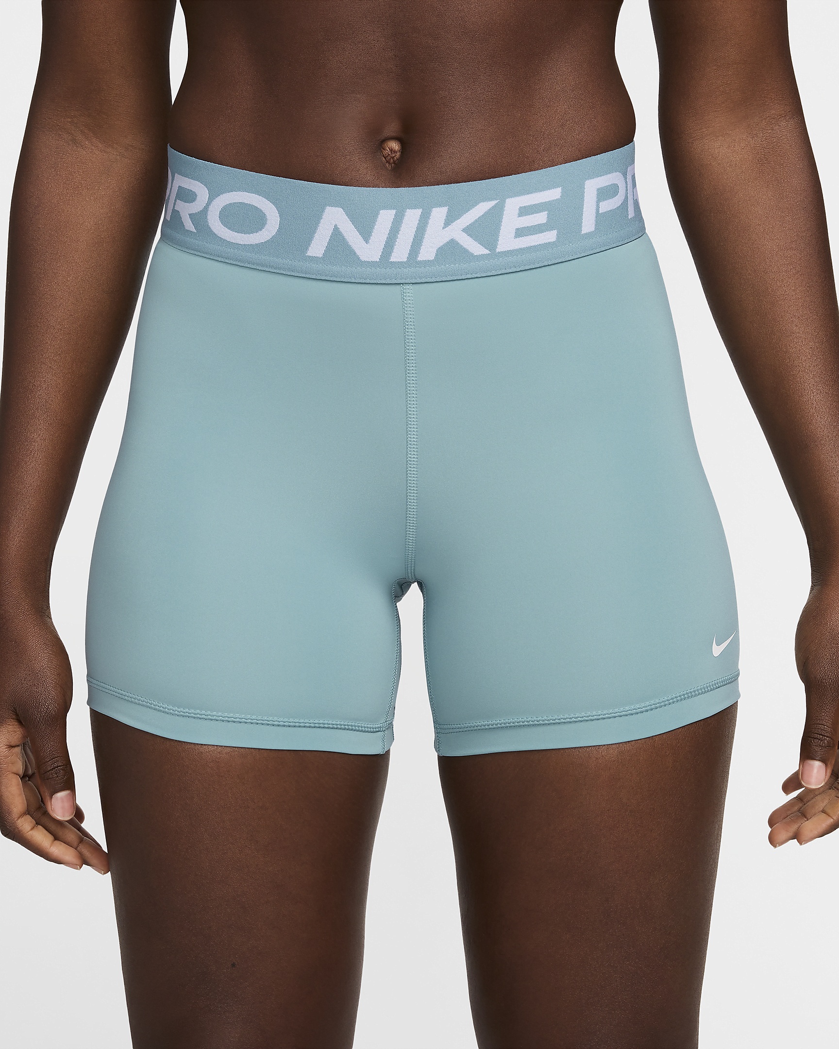 Nike Pro 365 Women's 5" Shorts - 2