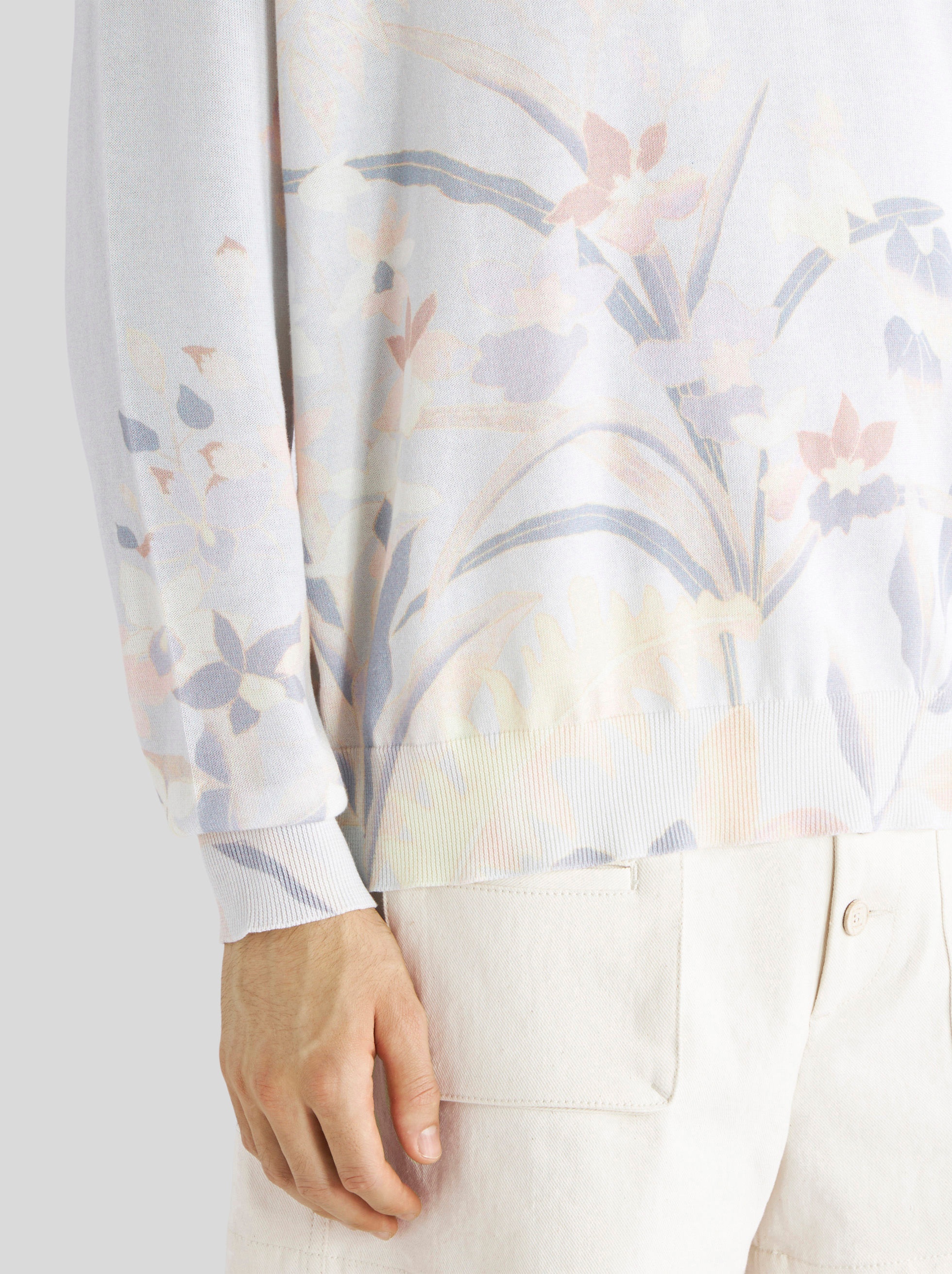 JUMPER WITH LEAFY FLORAL PRINT - 3