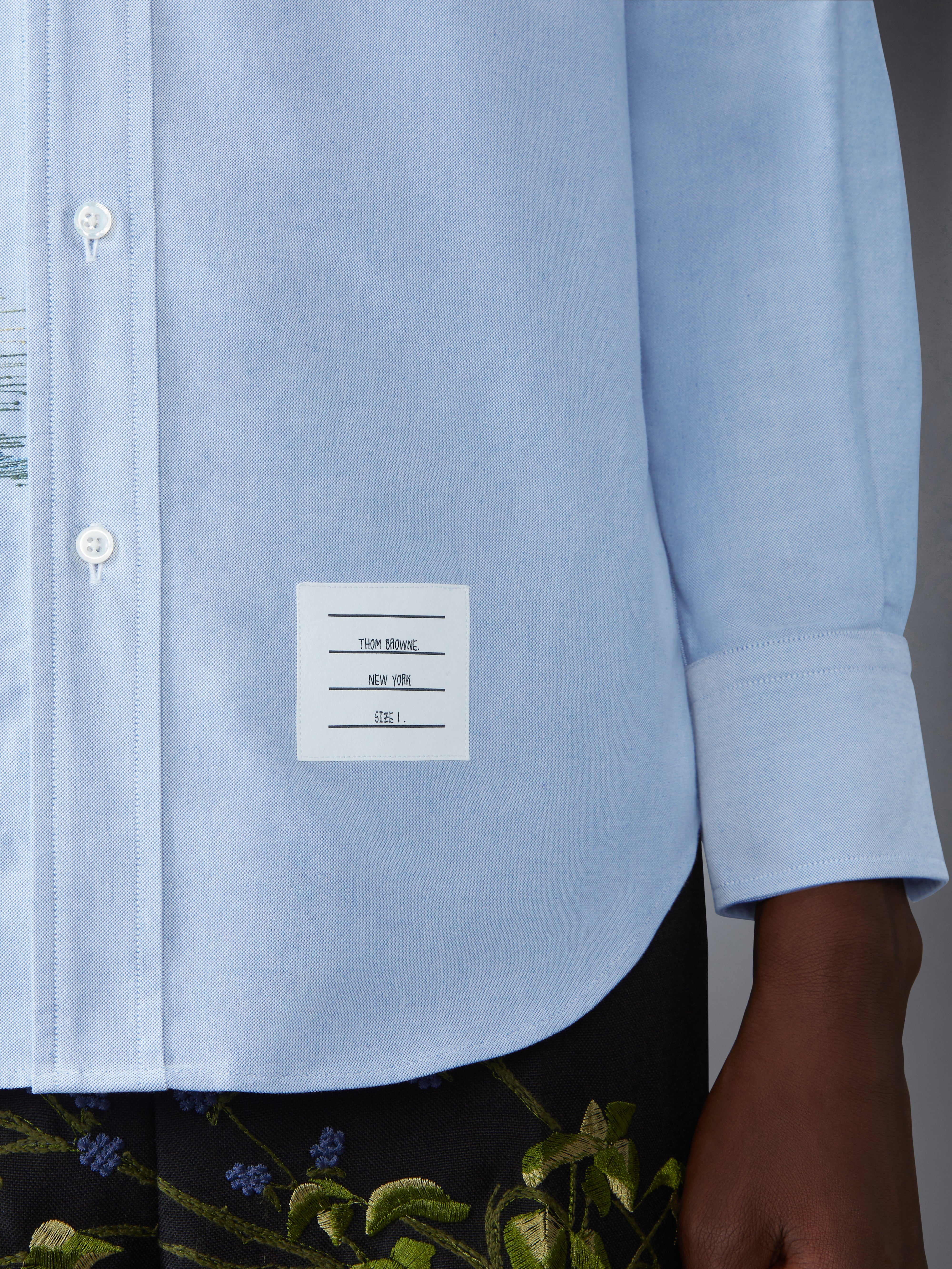 GOOSE SCENIC SATIN STITCH OXFORD SHIRT - 6