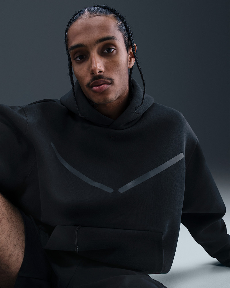 Nike Tech Men's Pullover Hoodie with Reflective Accents 3