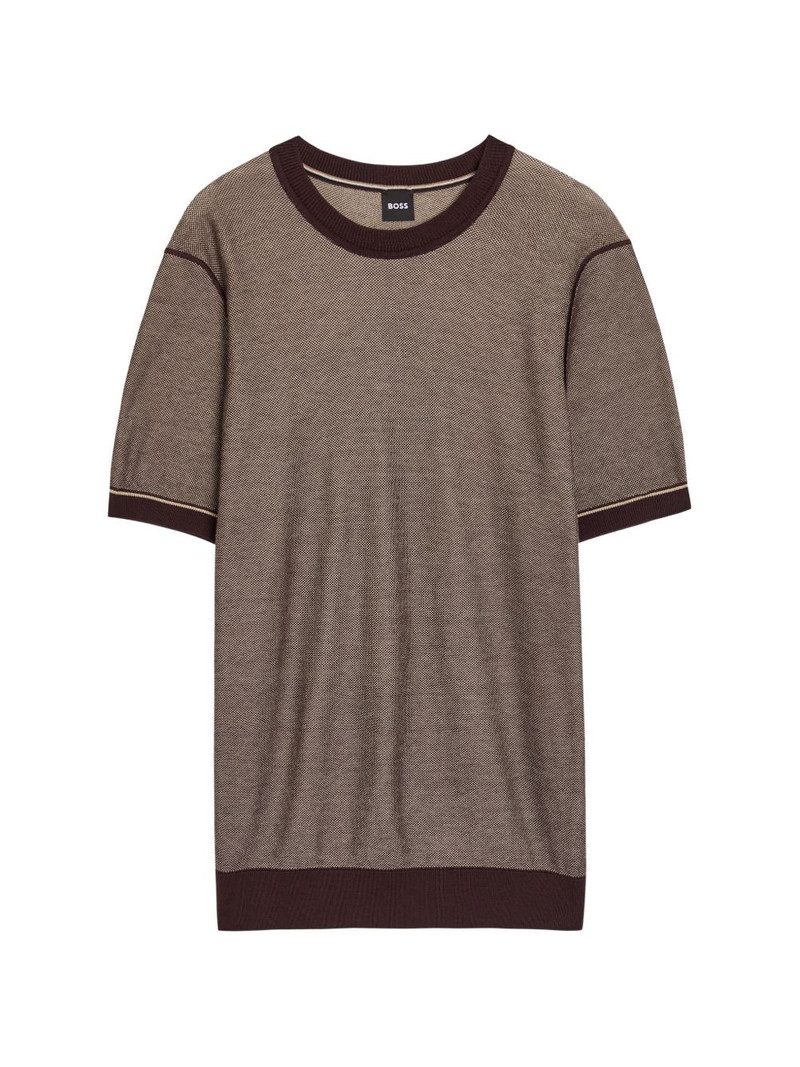 textured short-sleeve T-shirt 1