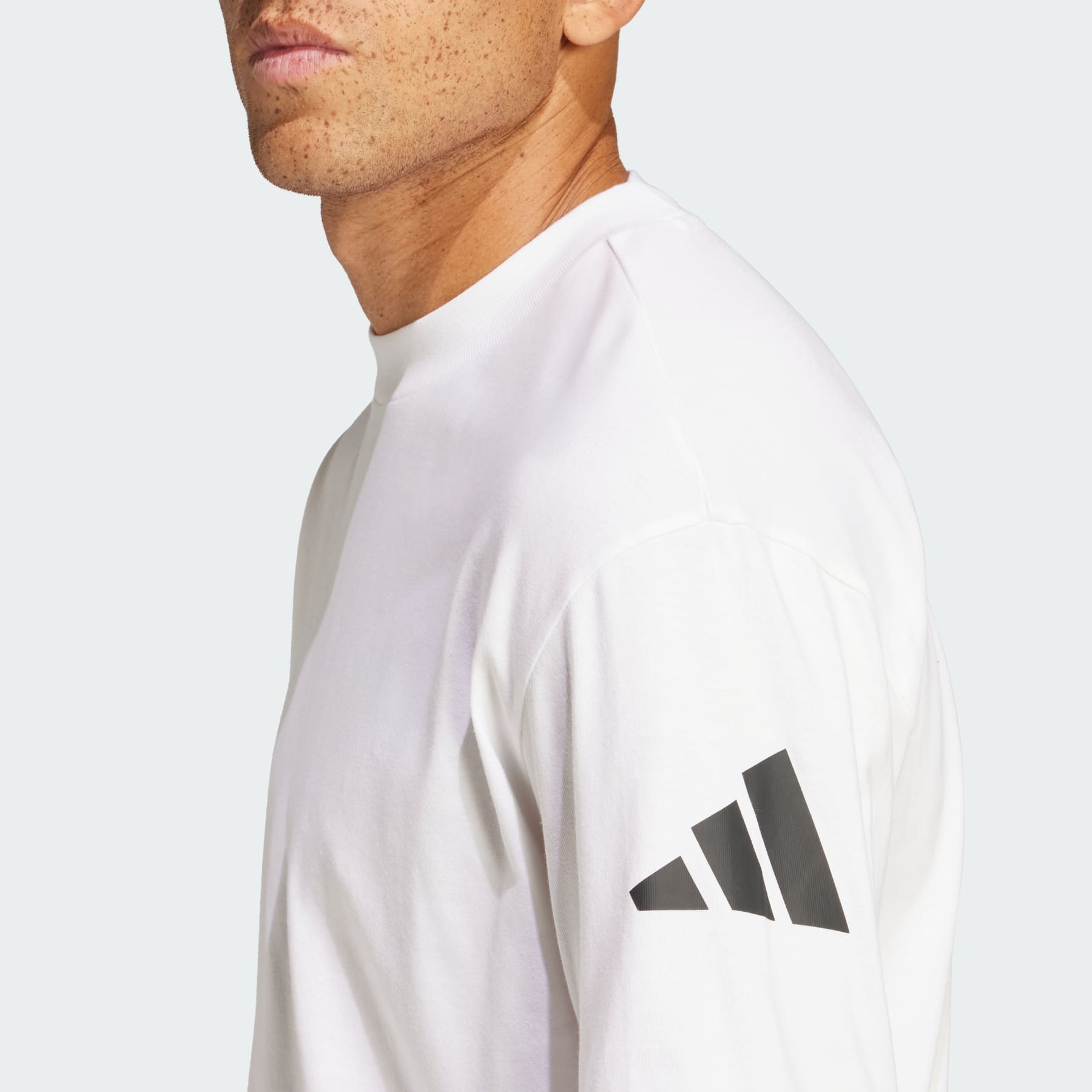 Essentials Loose Fit 3 Bar Logo Tee - 6