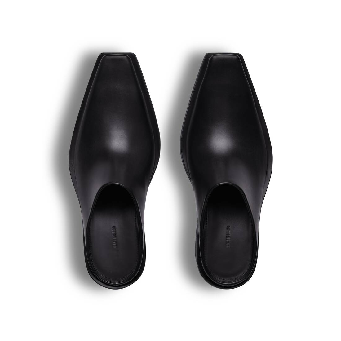 Men's Santiago Mule in Black - 6