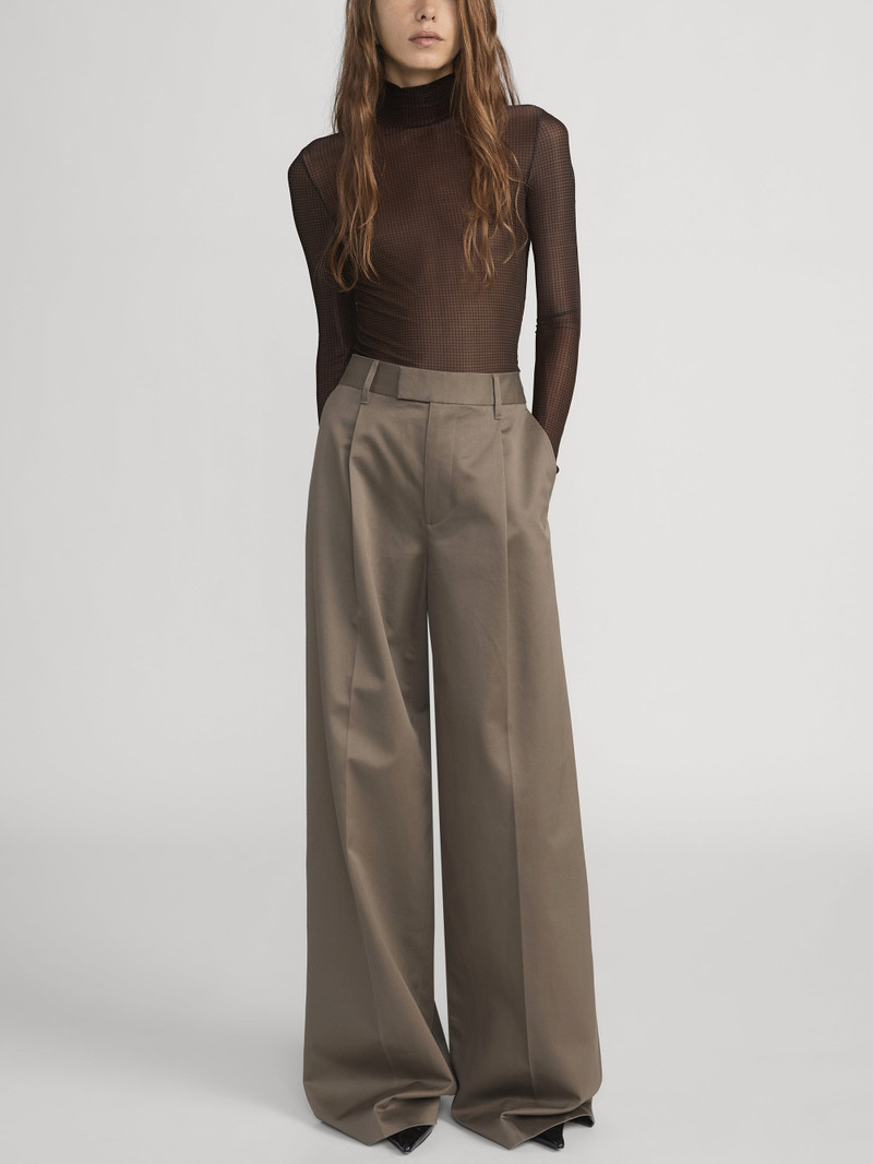 FRAME The Hosiery Turtleneck outlook