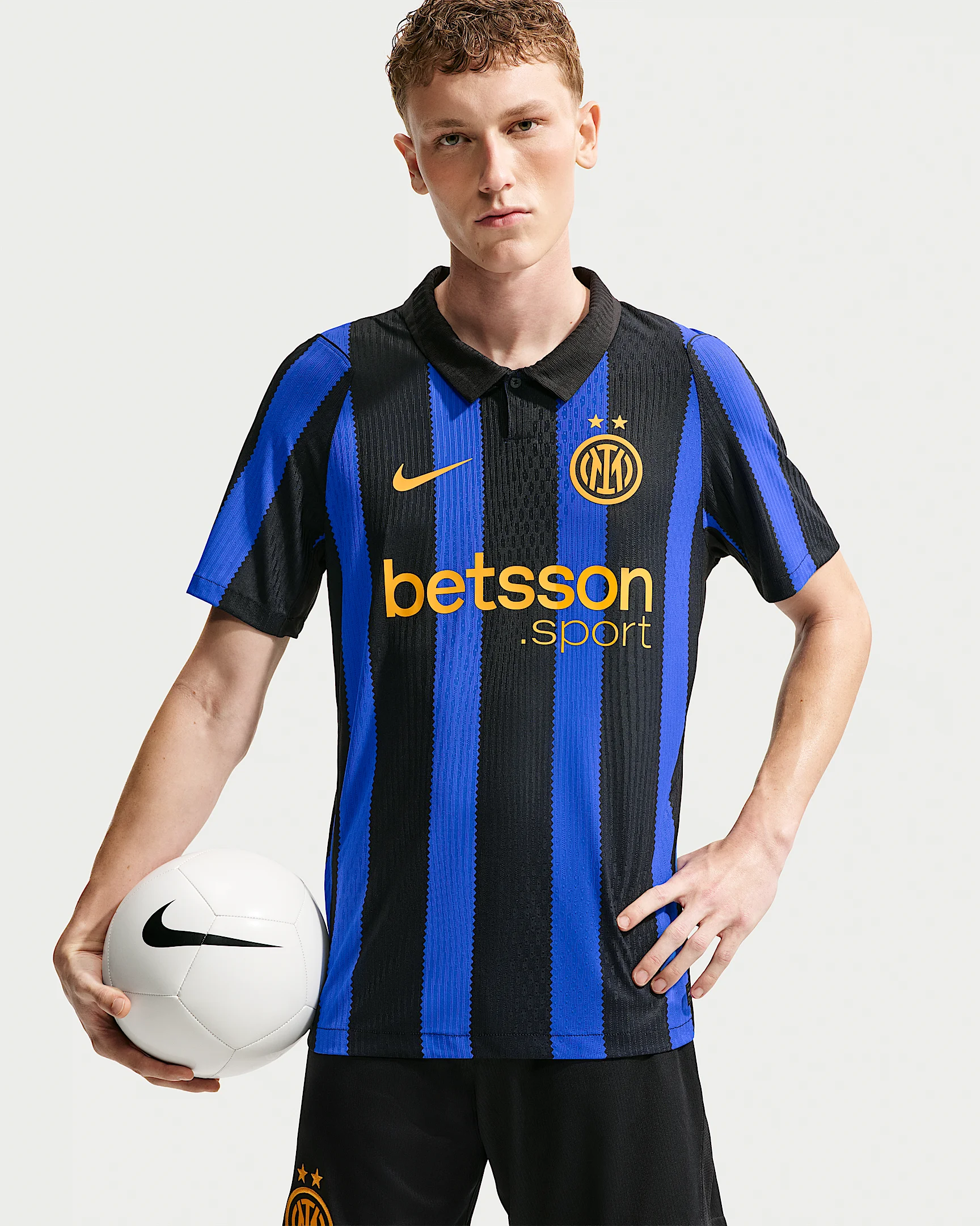 Inter Milan 2026/27 Match Home Men's Nike Aero-FIT Soccer Authentic Jersey - 1