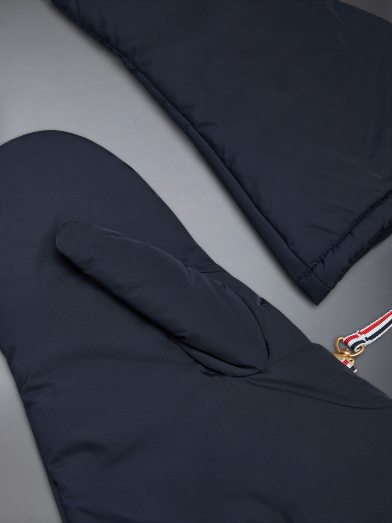 Poly Twill Supersized Mittens 3