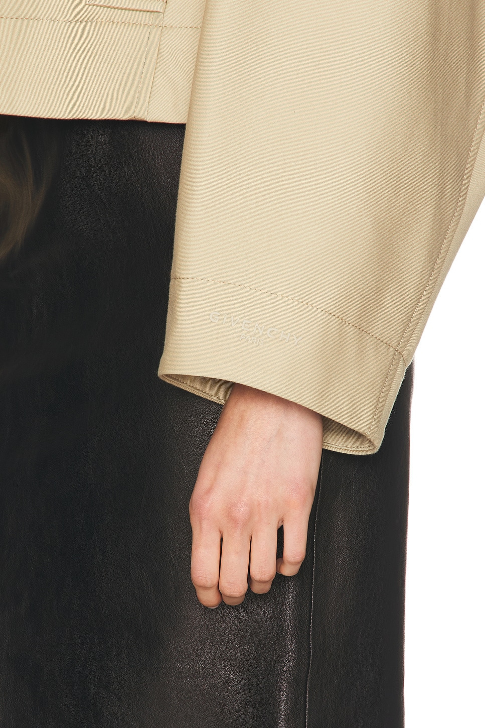 Short Zipped Caban Jacket - 5