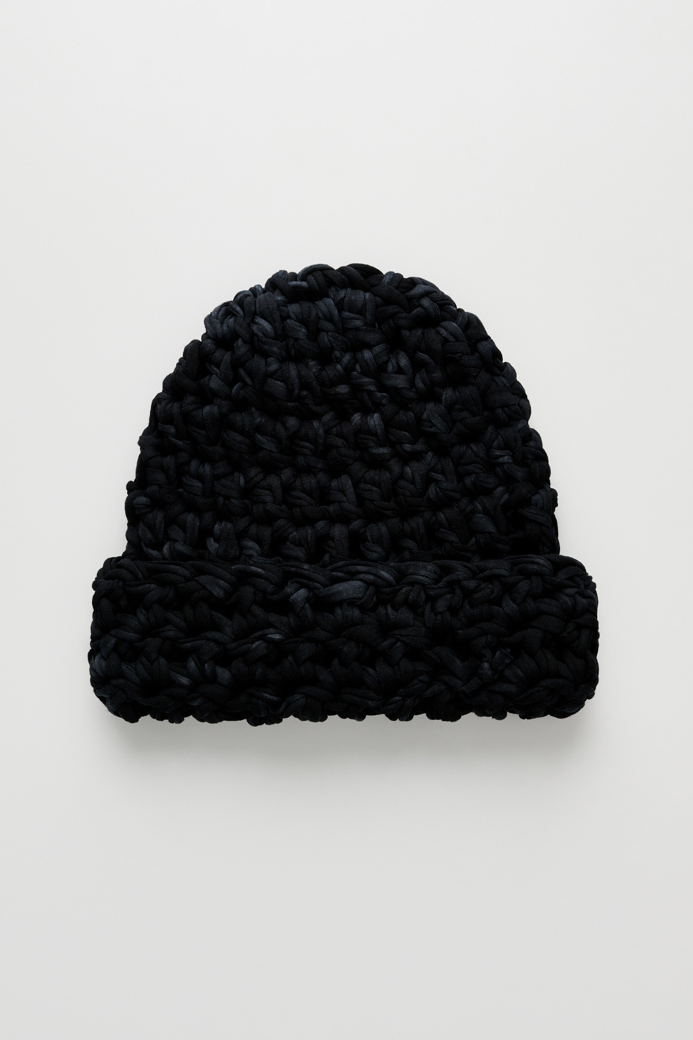 Crochet Beanie Overdyed Black Jersey - 1