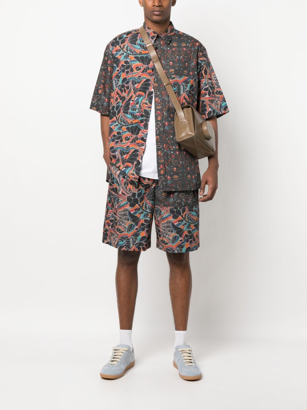 graphic-print deck shorts - 2