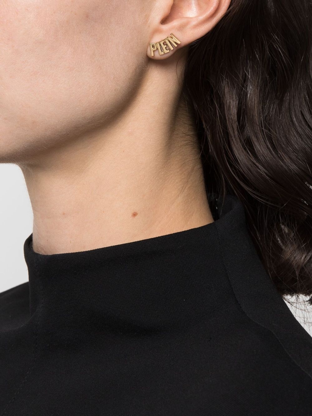 asymmetric logo-lettering stud earrings - 2