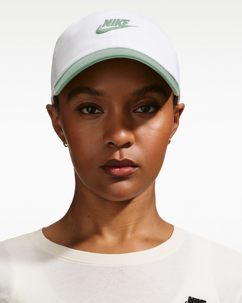 Nike Club Unstructured Futura Wash Cap 1