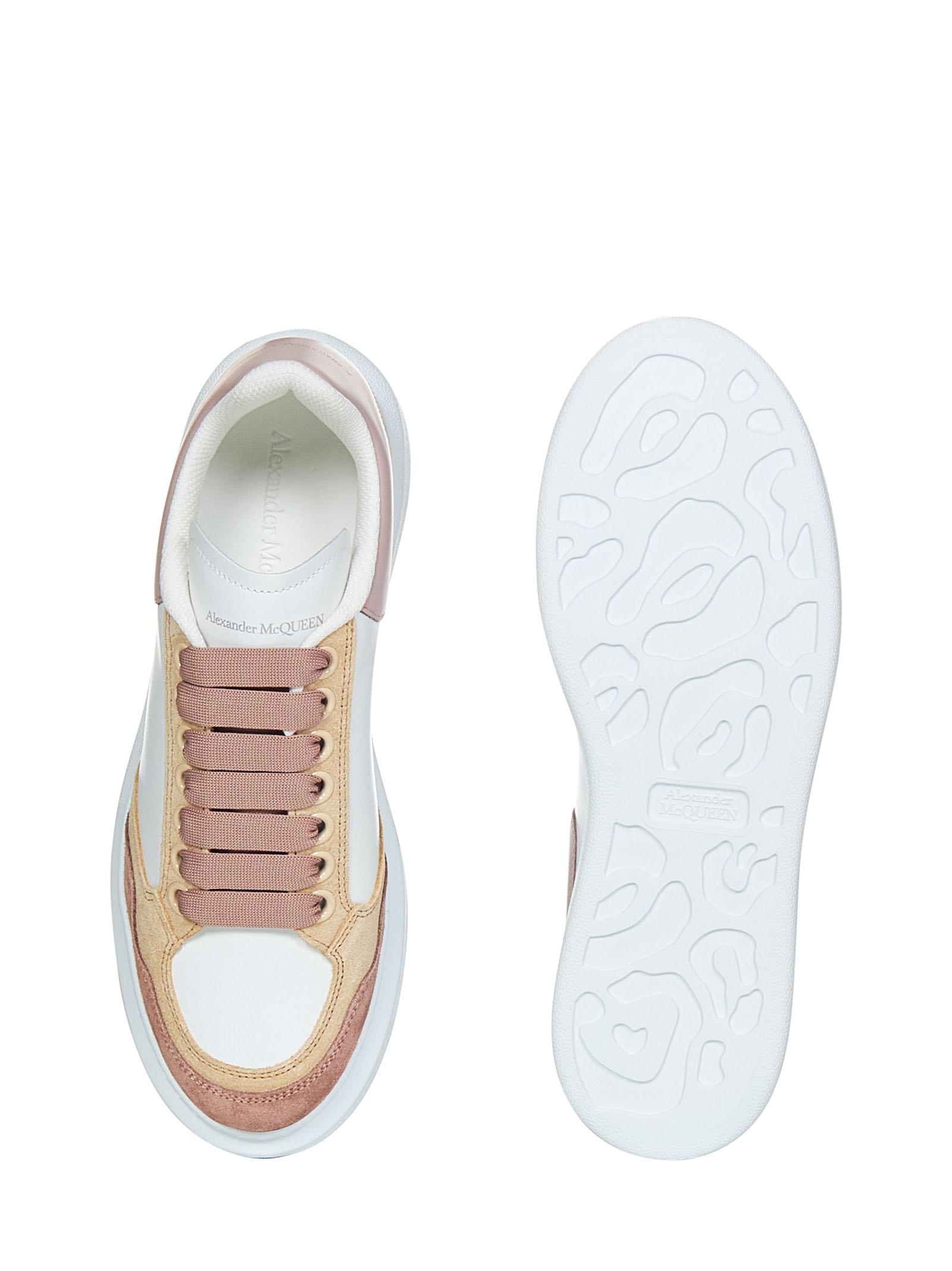 Oversized sneakers in white calfskin with multicolor suede inserts and oversized rubber sole. - 4