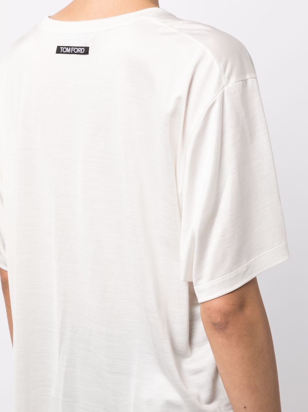 logo-patch silk T-shirt - 6