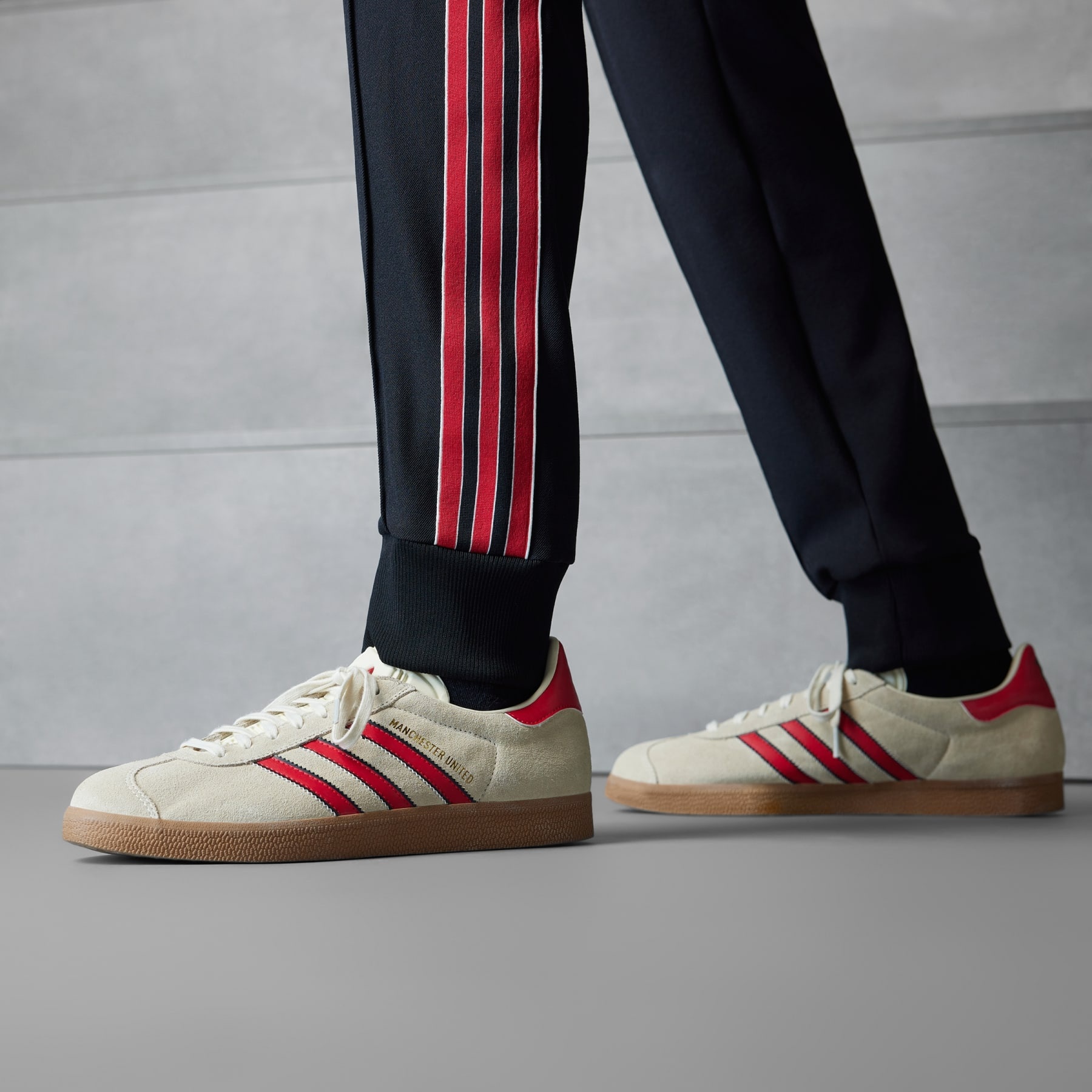 マンユー☆アディダスGazelle Manchester United Terrace Icons adidas Gazelle Manchester United Terrace Icons Shoes