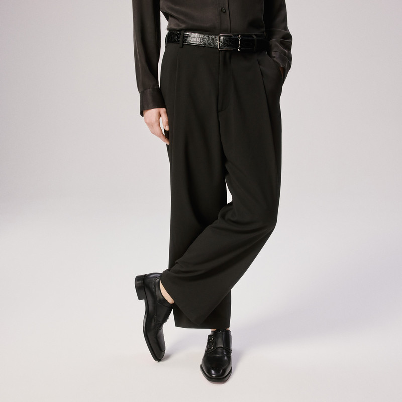 Christian Louboutin Sartok outlook