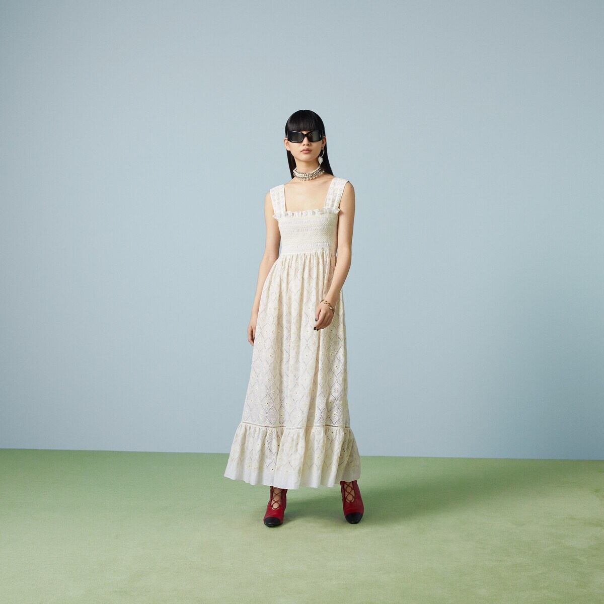 スカート GUCCI FLORAL BRODERIE ANGLAISE SKIRT WITH DOUBLE G Double G floral broderie anglaise skirt in ivory | GUCCI® SG