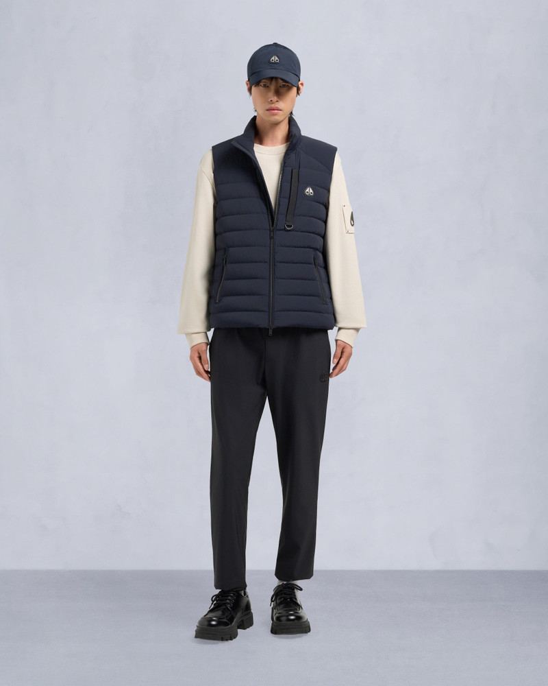 MOOSE KNUCKLES ATRIUM VEST outlook