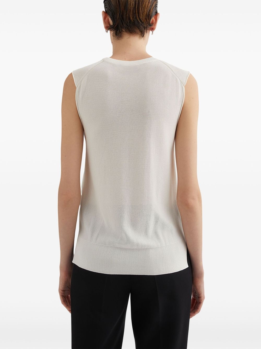 knitted vest - 3