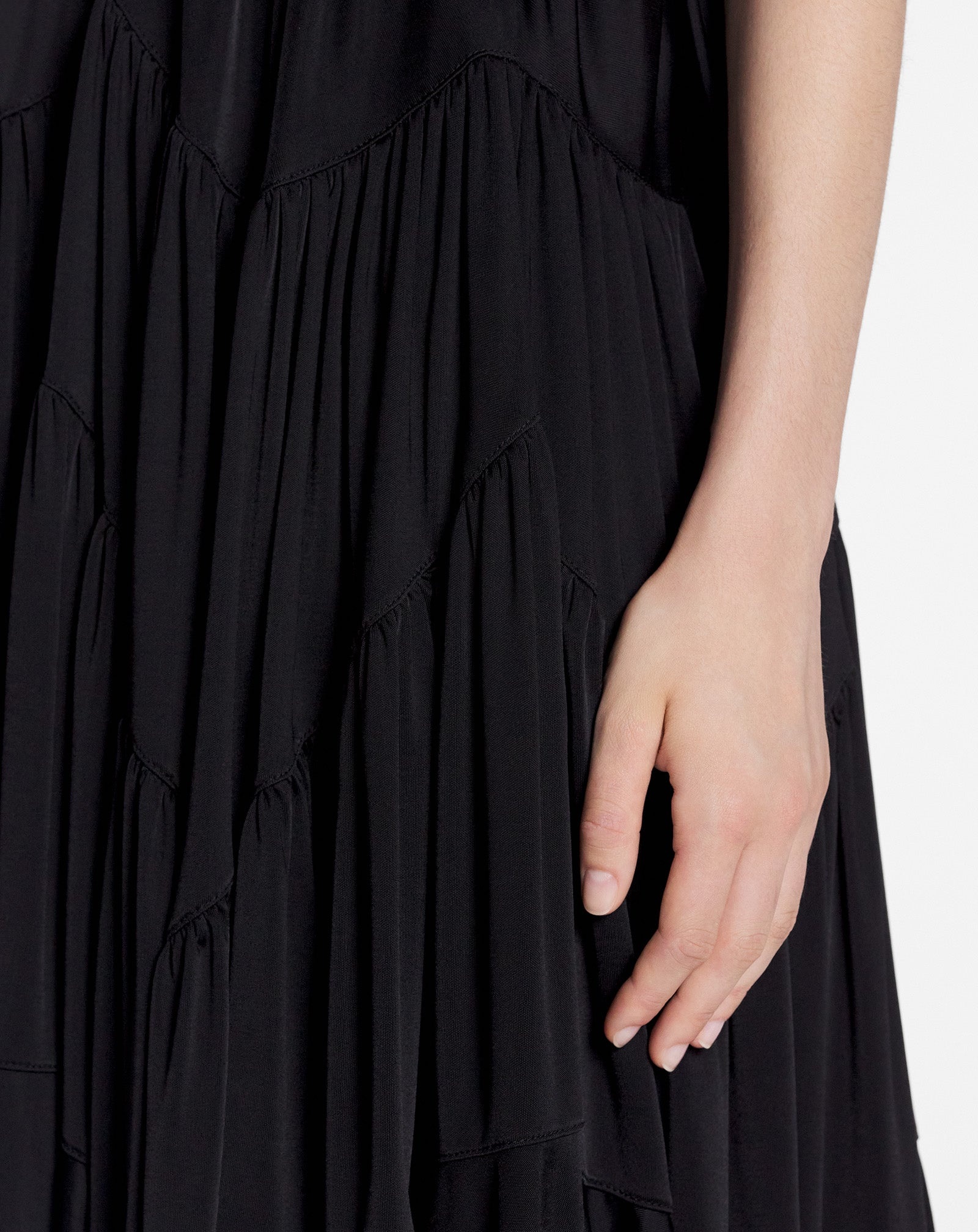 SHORT GATHERED SLEEVELESS DRESS - 6