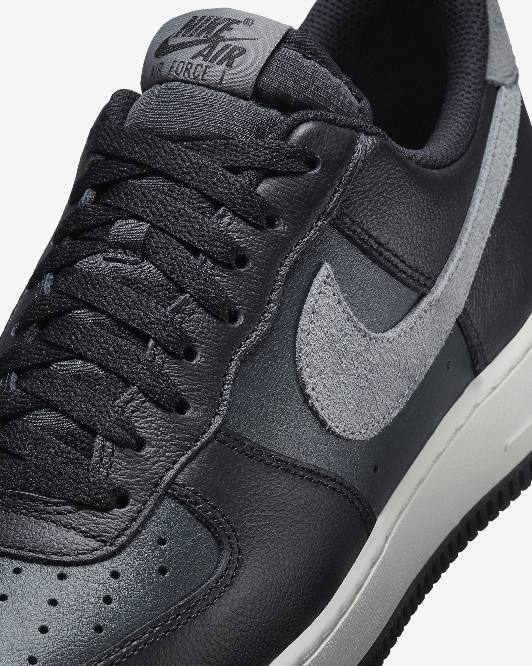 Nike Nike Air Force 1 '07 LV8 Men's Shoes | REVERSIBLE