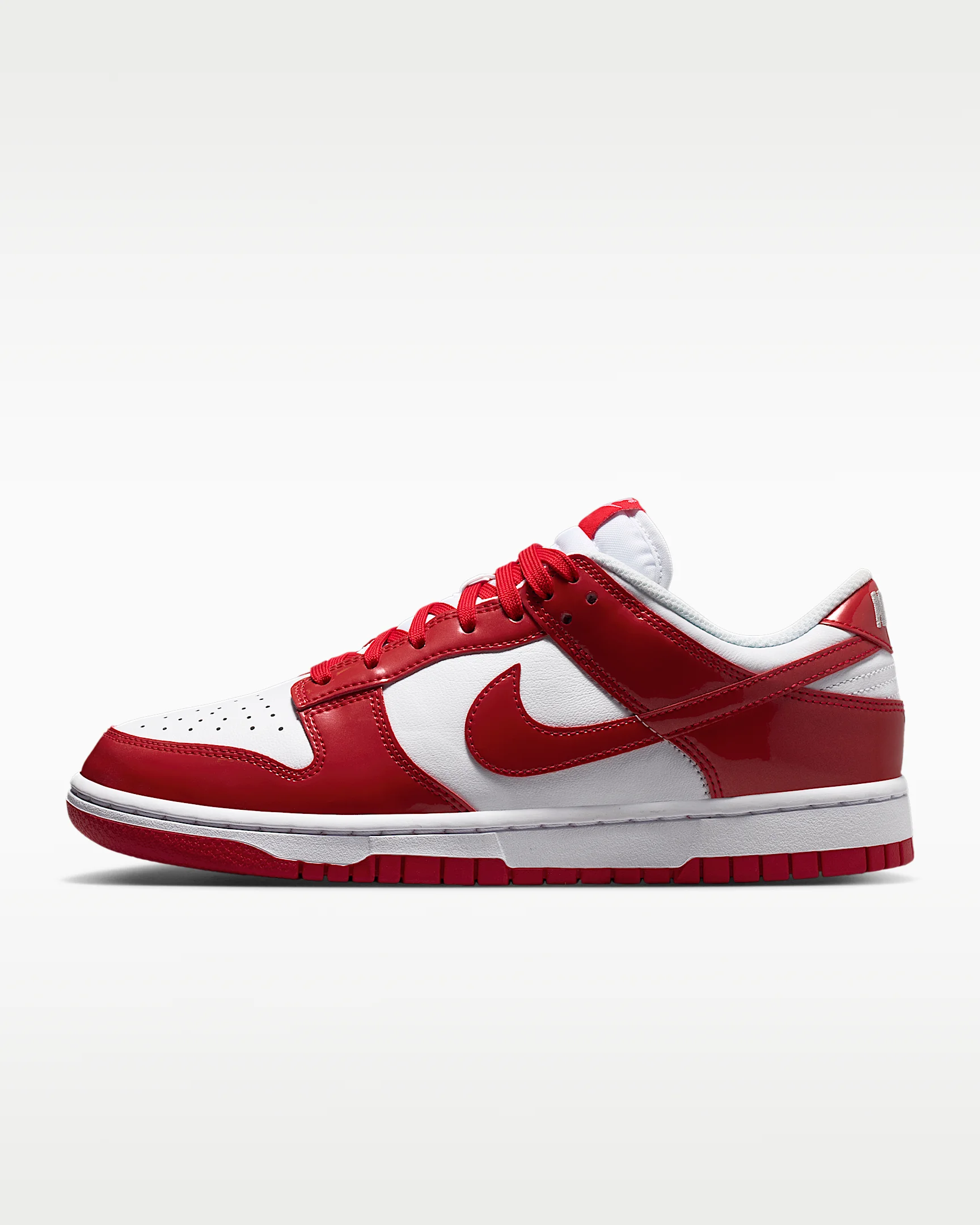 Nike Dunk Low SE Women's Shoes - 1