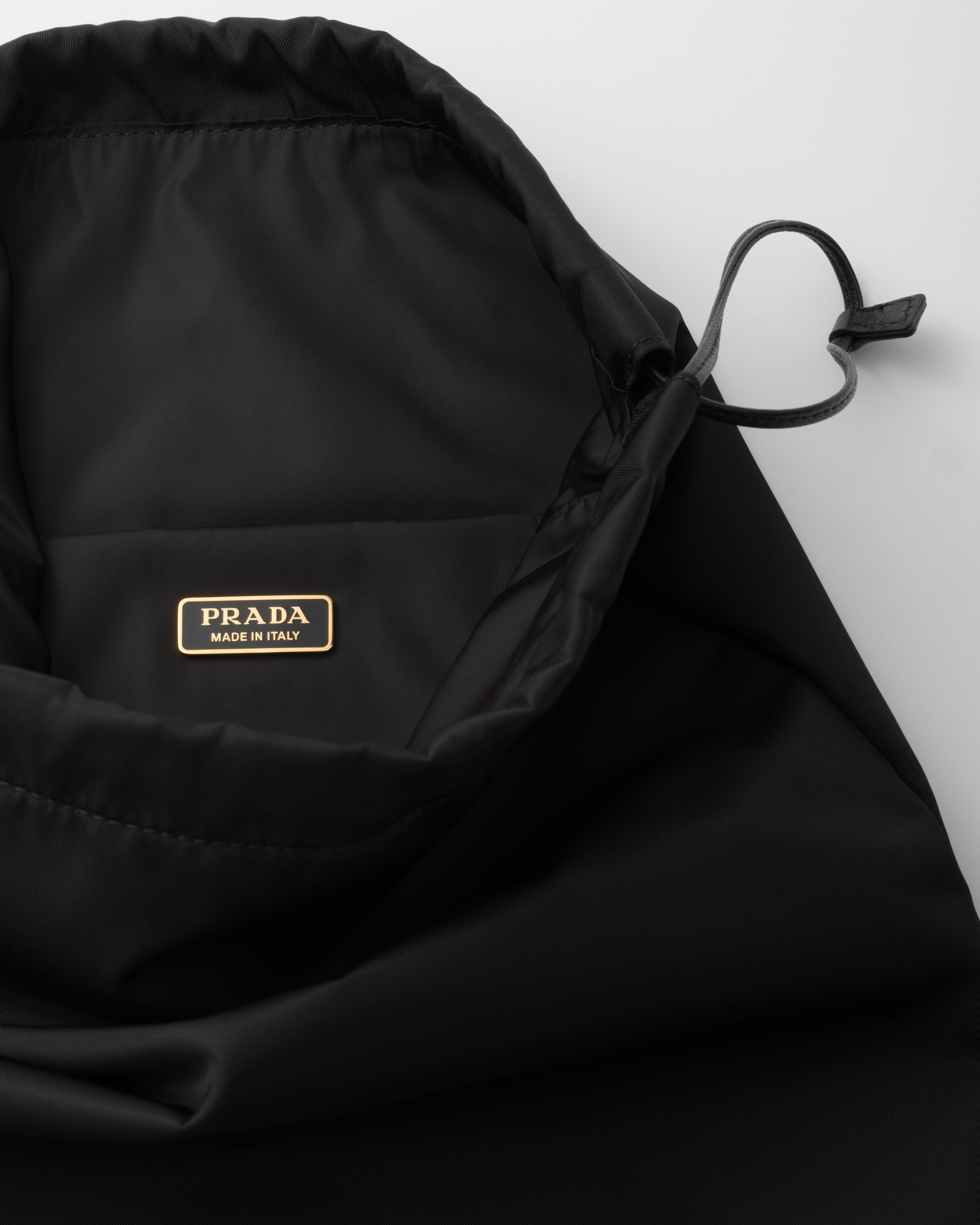 Re-Nylon pouch - 2