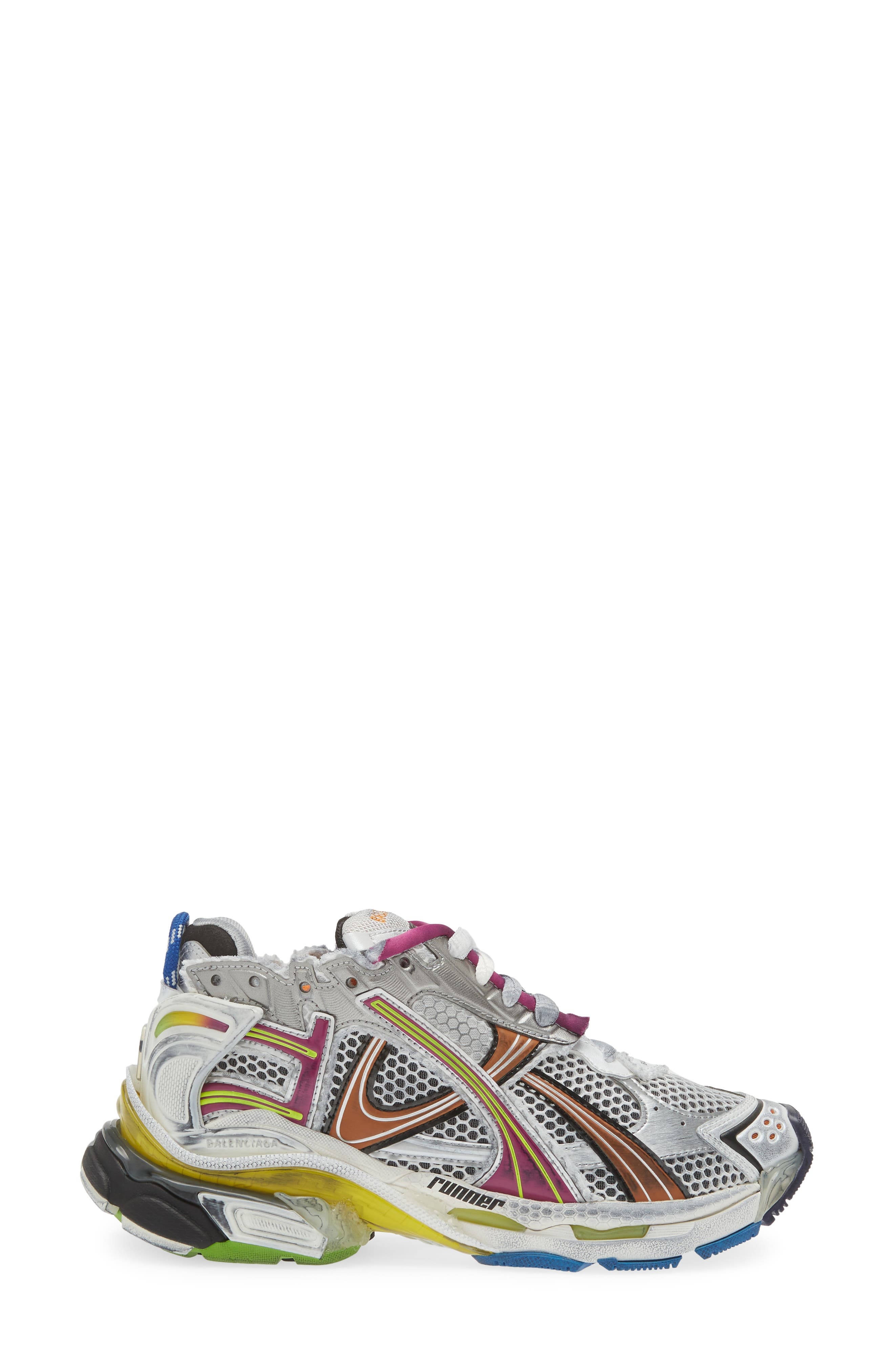Runner Sneaker - 3