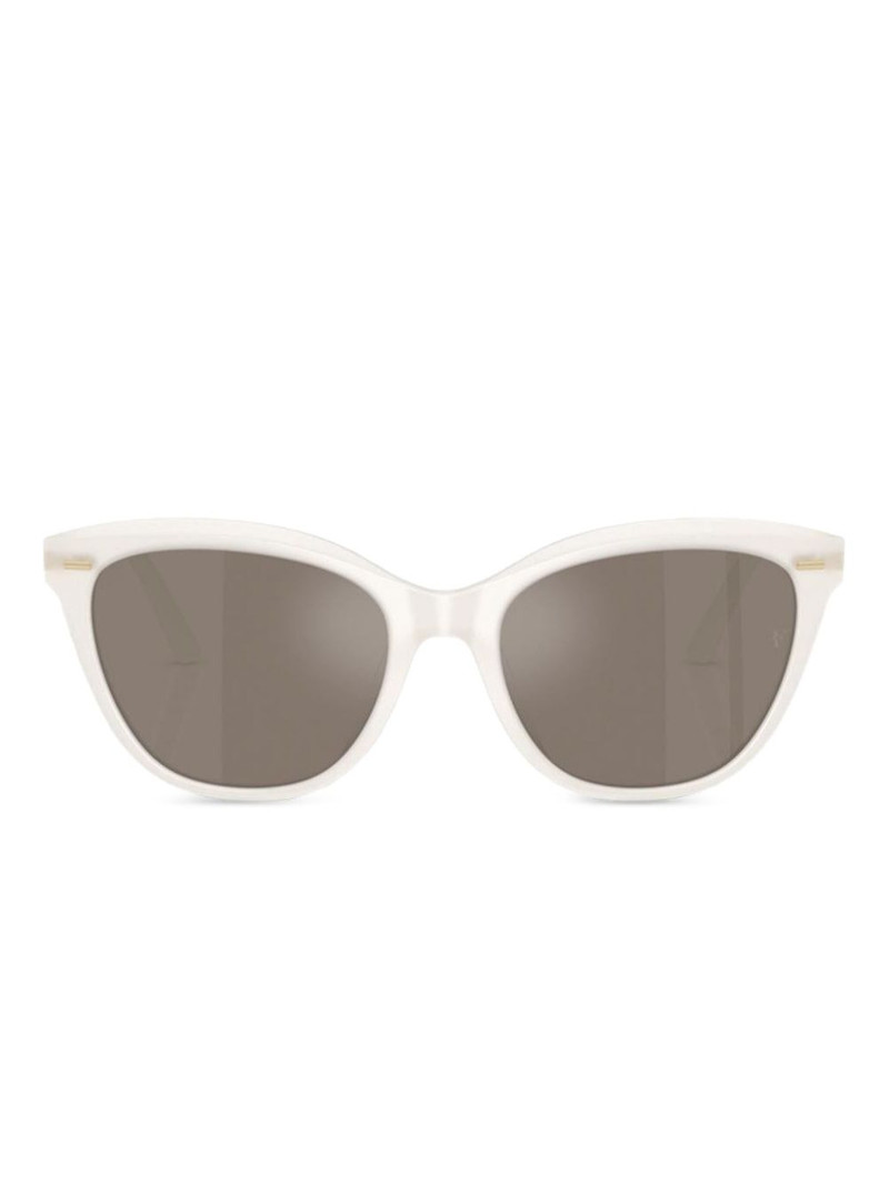 Mrs. Federer cat-eye sunglasses 1