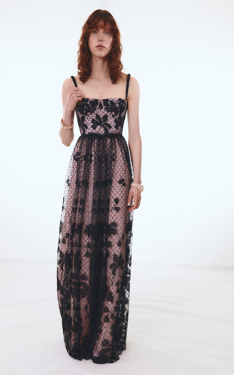 GIAMBATTISTA VALLI Embroidered Tulle Gown black outlook